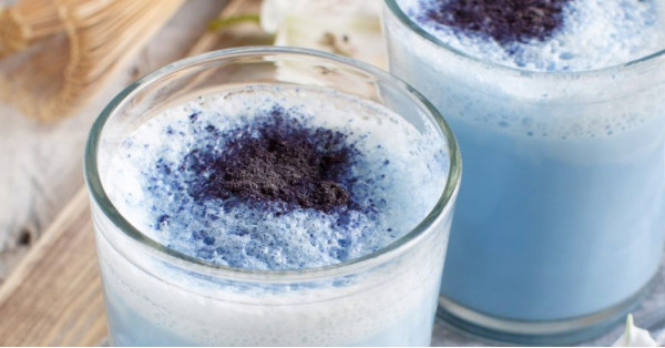 Matcha Blu: Cos'è, Che Sapore Ha e Ricetta per Prepararlo