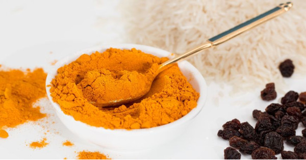 Curry: cos'è, proprietà, benefici e come usarlo in cucina