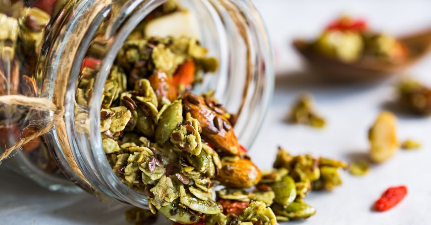 Granola al Té Matcha: Ricetta