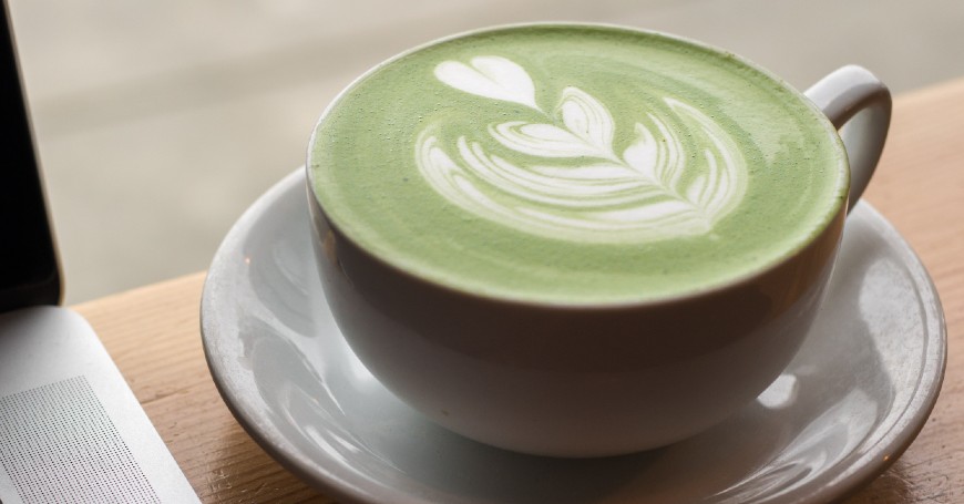 Matcha Latte: Cos'è e Come si Prepara