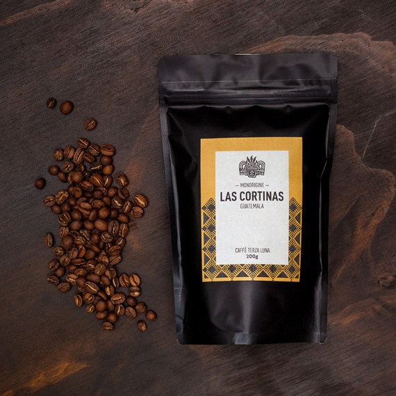 Caffè Monorigine Guatemala, Las cortinas