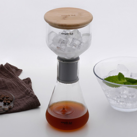 Ice cold brew per tè o caffè
