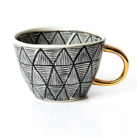 Goldene Tasse