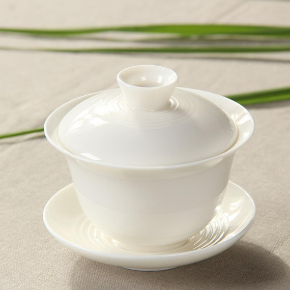 Gaiwan in porcellana